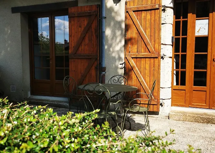 Escapade Au Prieure Oizé