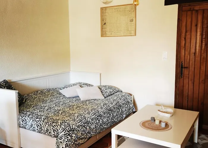 Escapade Au Prieure * Oizé